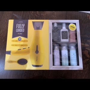 Never opened Drybar bundle set